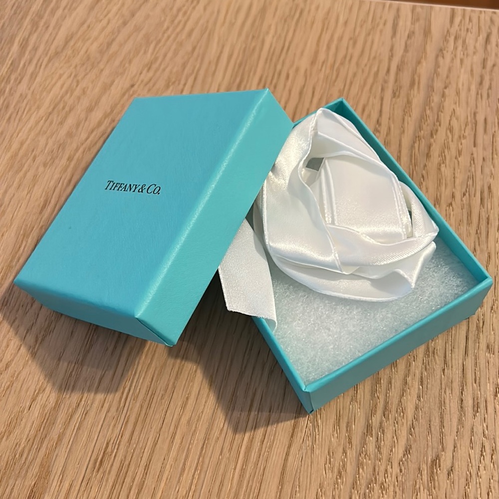 Tiffany’s gift box